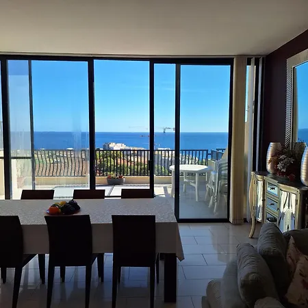 Penthouse With Sea View